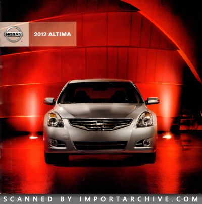 2012 Nissan Brochure Cover