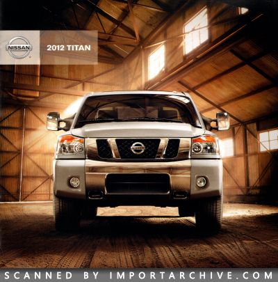 2012 Nissan Brochure Cover