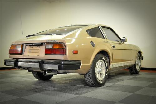 Photo of a 1979 Datsun Z in Champagne Metallic (paint color code 653)