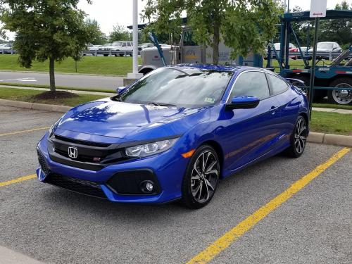 Photo of a 2016-2021 Honda Civic in Aegean Blue Metallic (paint color code B593M)