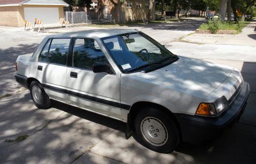 Photo of a 1984-1986 Honda Civic in Greek White (paint color code NH82)