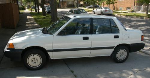 Photo of a 1984-1986 Honda Civic in Greek White (paint color code NH82)