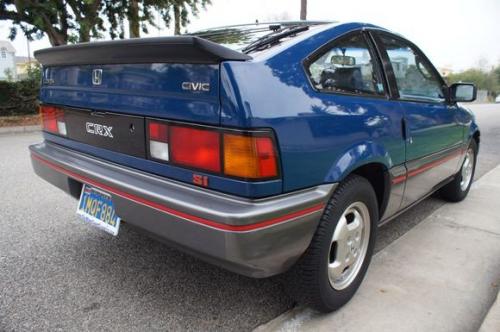 Photo of a 1984-1985 Honda CRX in Baltic Blue (paint color code B32)