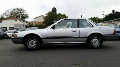 Photo of a 1983-1984 Honda Prelude in Arctic Silver Metallic (paint color code NH79M)