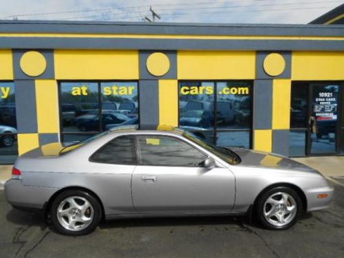 Photo of a 1997-1998 Honda Prelude in Nordic Mist Metallic (paint color code B83M)