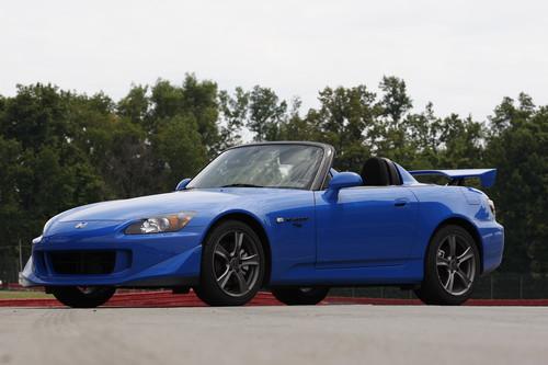 Photo of a 2008-2009 Honda S2000 in Apex Blue Pearl (paint color code B554P)