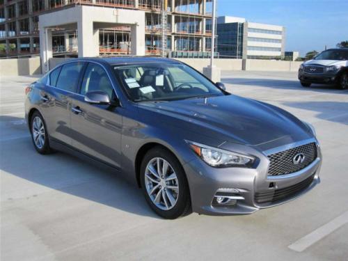 Photo of a 2014-2024 Infiniti Q50 in Graphite Shadow (paint color code KAD)