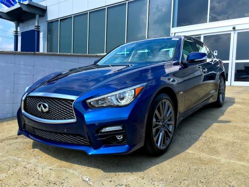 Photo of a 2016-2020 Infiniti Q50 in Iridium Blue (paint color code RAY)