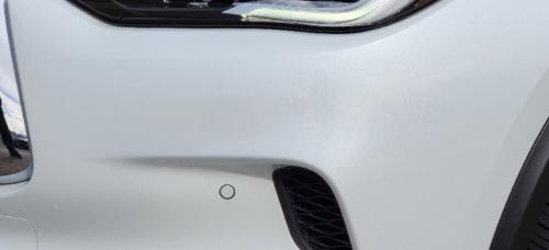 Photo of a 2023-2025 Infiniti QX50 in Radiant White (paint color code QBE)