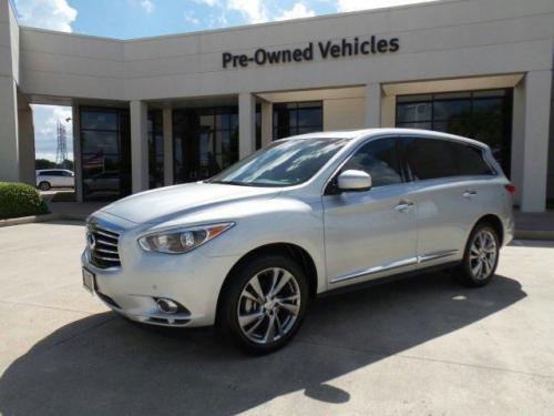 Photo of a 2013-2020 Infiniti QX60 in Liquid Platinum (paint color code K23)