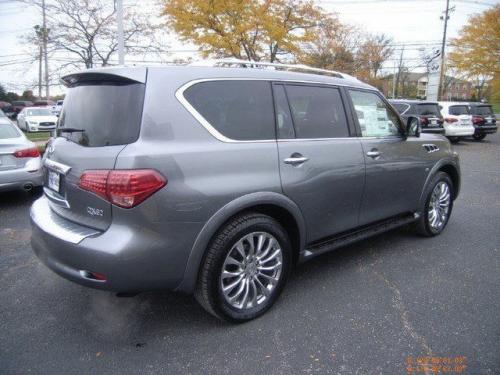 Photo of a 2015-2021 Infiniti QX80 in Graphite Shadow (paint color code KAD)