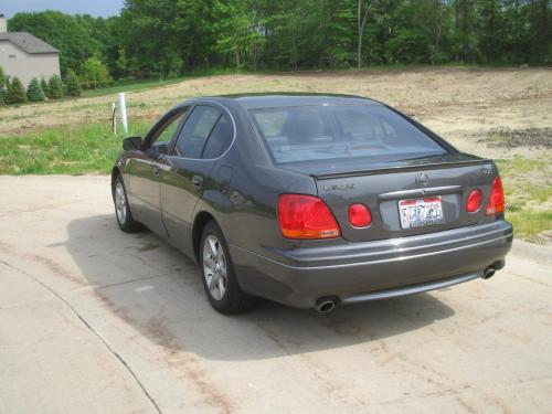 Photo of a 2002-2003 Lexus GS in Graphite Gray Pearl (paint color code 1C6)