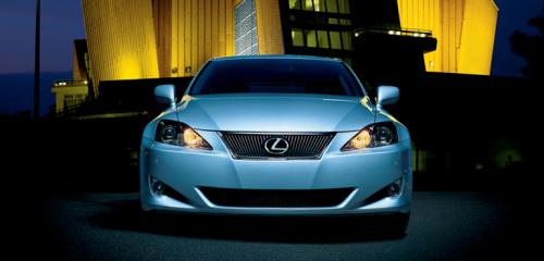 Photo of a 2006-2010 Lexus IS in Breakwater Blue Metallic (paint color code 8R6)