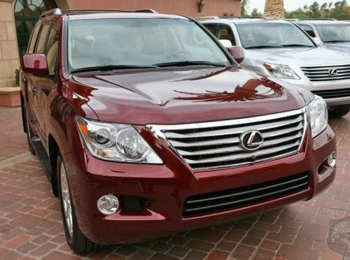 Photo of a 2008-2013 Lexus LX in Noble Spinel Mica (paint color code 3R7)