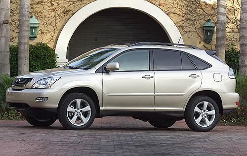 Photo of a 2004-2008 Lexus RX in Millennium Silver Metallic (paint color code 1C0)