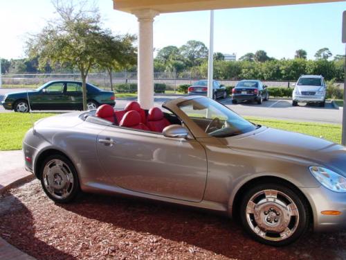 Photo of a 2002 Lexus SC in Silver Belle Met. (AKA Thundercloud Met.) (paint color code 1D2)