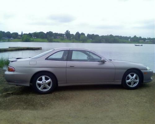 Photo of a 1997-1998 Lexus SC in Shadow Rose Quartz (paint color code 3K7)