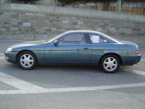 Photo of a 1995 Lexus SC in Teal Mist Metallic (paint color code 6N1)