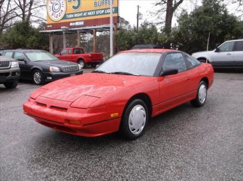 Photo of a 1989-1990 Nissan 240SX in Hot Red (paint color code 526)