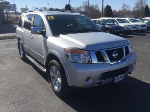 Photo of a 2012-2015 Nissan Armada in Brilliant Silver (paint color code K23)