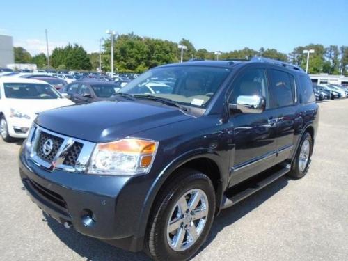 Photo of a 2013-2014 Nissan Armada in Graphite Blue (paint color code RAQ)