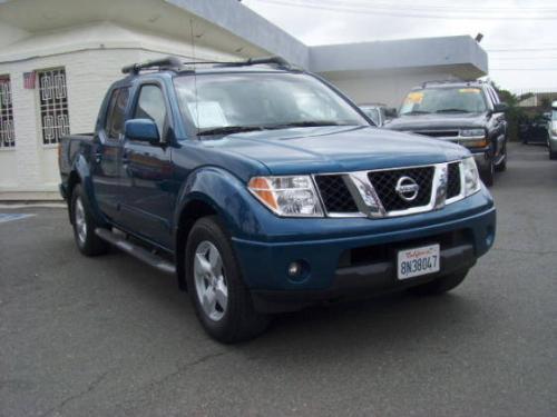 Photo of a 2005 Nissan Frontier in Electric Blue (paint color code BX7)