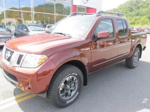 Photo of a 2016-2018 Nissan Frontier in Forged Copper (paint color code CAU)