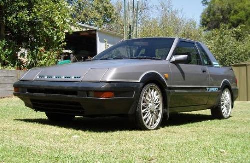 Photo of a 1985-1986 Nissan Pulsar in Medium Pewter Metallic on Thunder Black (paint color code 387)