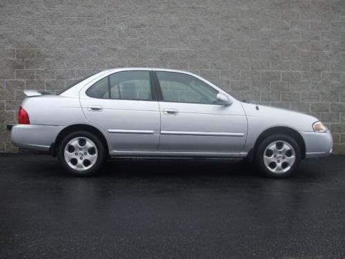 Photo of a 2005-2006 Nissan Sentra in Brilliant Aluminum (paint color code K23)