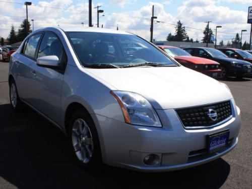 Photo of a 2007-2012 Nissan Sentra in Brilliant Silver (paint color code K23)