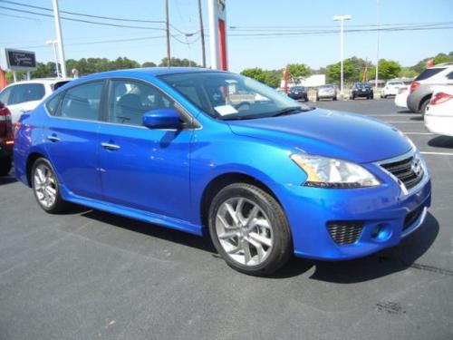 Photo of a 2013-2015 Nissan Sentra in Metallic Blue (paint color code B17)