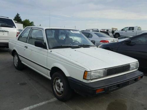 Photo of a 1987-1990 Nissan Sentra in Vail White (paint color code 531)