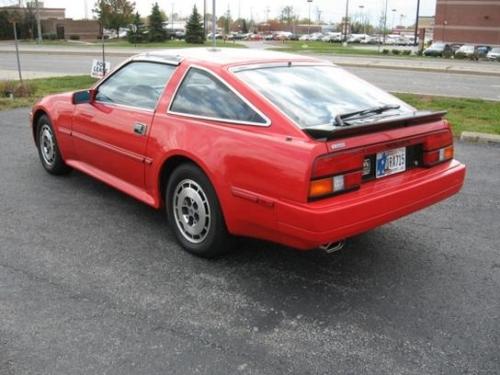 Photo of a 1986 Nissan Z in Hot Red (paint color code 526)