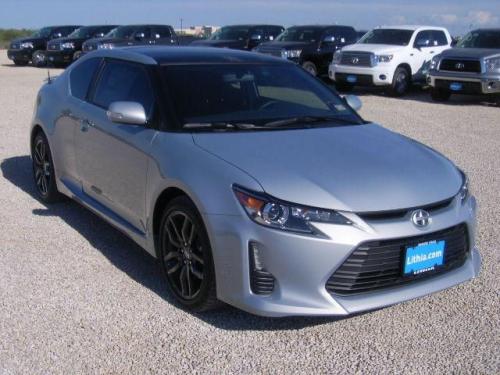 Photo of a 2014 Scion tC in Silver Ignition (paint color code 1J8)