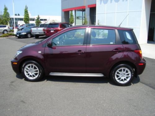 Photo of a 2004-2005 Scion xA in Black Cherry Pearl (paint color code 3P2)