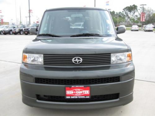 Photo of a 2006 Scion xB in Camouflage Metallic (paint color code 6M7)