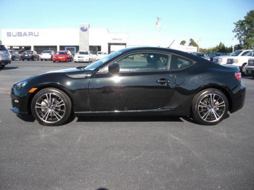 Photo of a 2013-2020 Subaru BRZ in Crystal Black Silica (paint color code D4S)