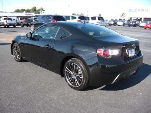 Photo of a 2013-2020 Subaru BRZ in Crystal Black Silica (paint color code D4S)