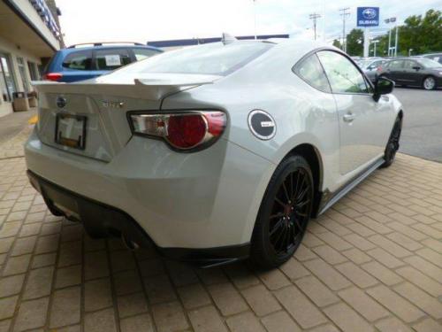 Photo of a 2015-2020 Subaru BRZ in Crystal White Pearl (paint color code K1X)