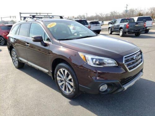 Photo of a 2017 Subaru Legacy in Brilliant Brown Pearl (paint color code C1S)