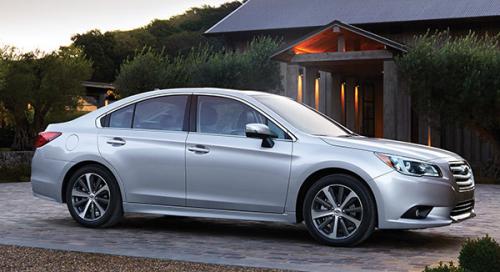 Photo of a 2015-2019 Subaru Legacy in Ice Silver Metallic (paint color code G1U)