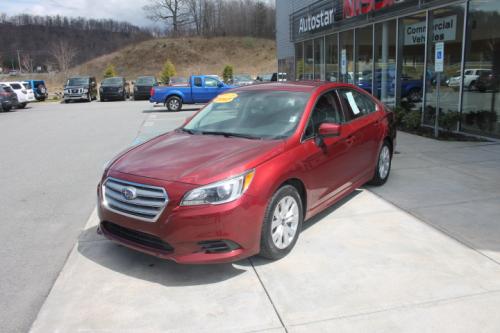 Photo of a 2015-2017 Subaru Legacy in Venetian Red Pearl (paint color code H2Q)