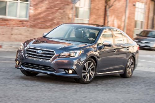 Photo of a 2015-2017 Subaru Legacy in Carbide Gray Metallic (paint color code K6U)