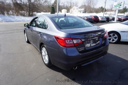 Photo of a 2015-2017 Subaru Legacy in Carbide Gray Metallic (paint color code K6U)