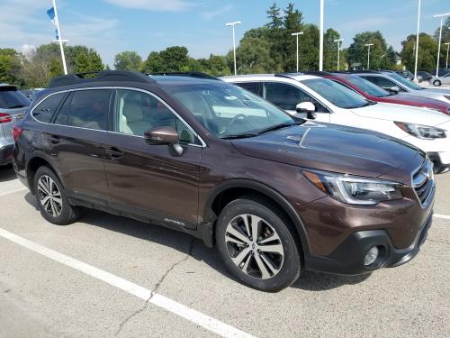 Photo of a 2019 Subaru Legacy in Cinnamon Brown Pearl (paint color code SAM)