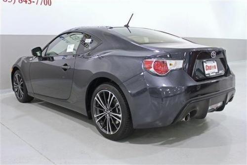 Photo of a 2013-2019 Toyota 86 in Asphalt (paint color code 61K)