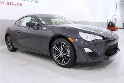 Photo of a 2013-2019 Toyota 86 in Asphalt (paint color code 61K)