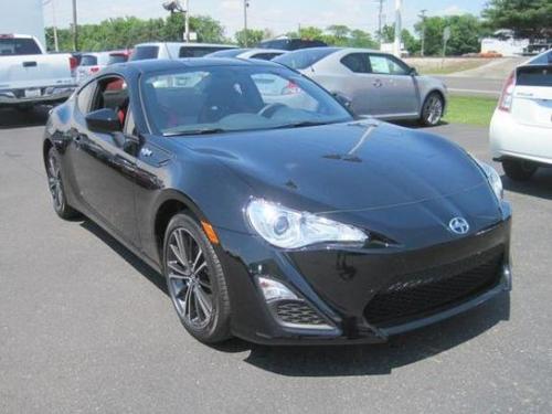 Photo of a 2013-2020 Toyota 86 in Raven (paint color code D4S)