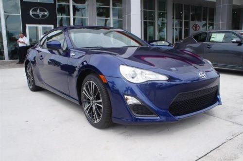 Photo of a 2016-2020 Toyota 86 in Oceanic (paint color code K3X)