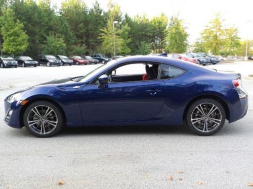 Photo of a 2016-2020 Toyota 86 in Oceanic (paint color code K3X)